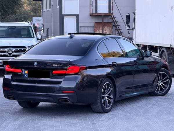 2021 BMW 520 — Miniatură 3