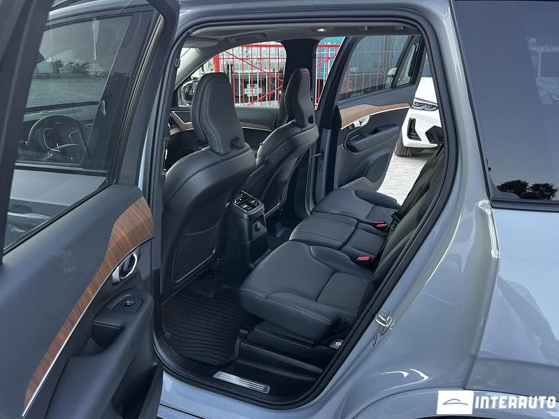 Volvo XC 90 2024 — Миниатюра 8