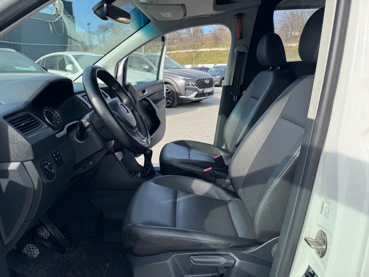 Volkswagen Caddy Maxi 2018 — Миниатюра 5