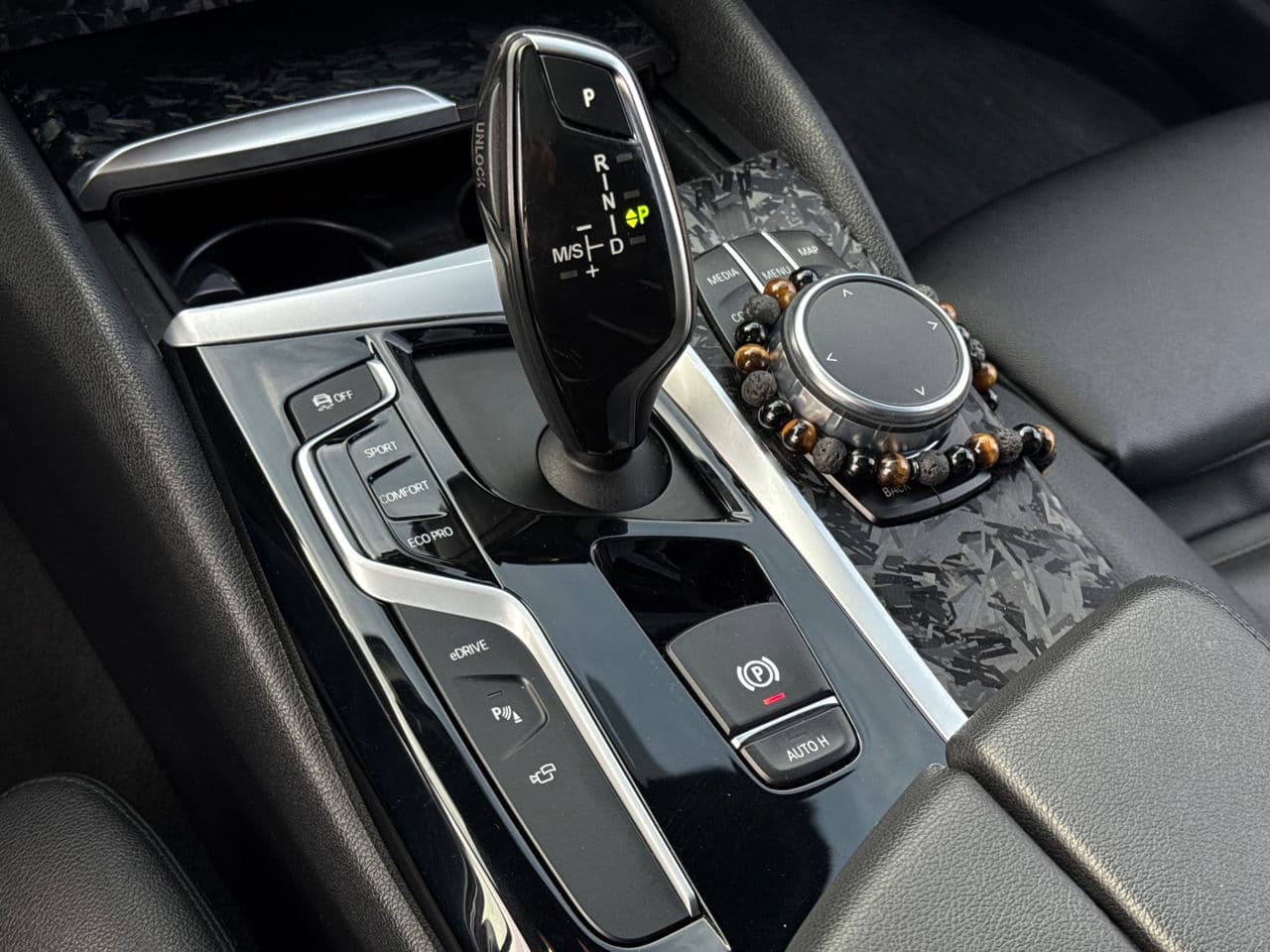 BMW 530e 2017 — Миниатюра 12