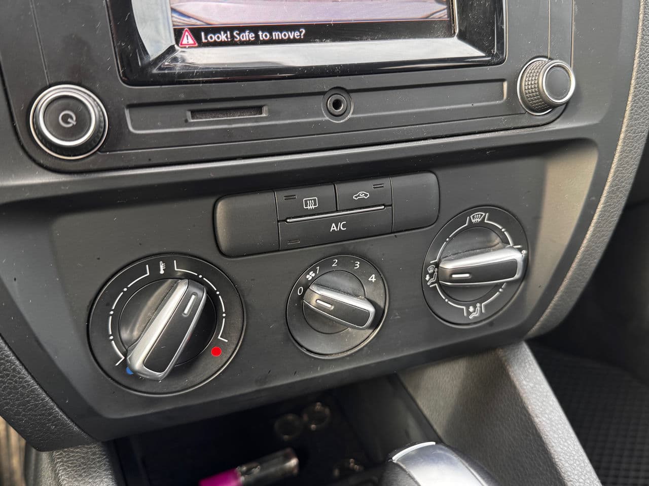 Volkswagen Jetta 2016 — Миниатюра 12