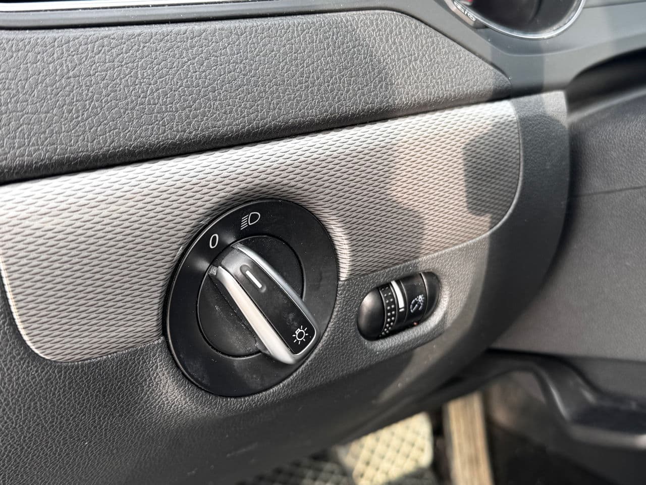 Volkswagen Jetta 2016 — Миниатюра 13