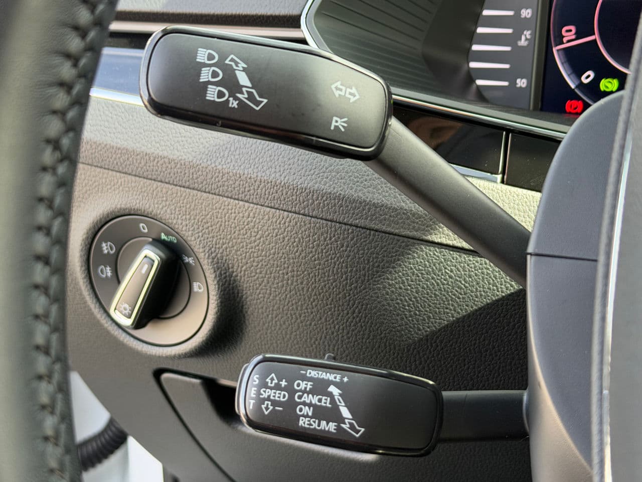 Skoda Superb 2021 — Миниатюра 12