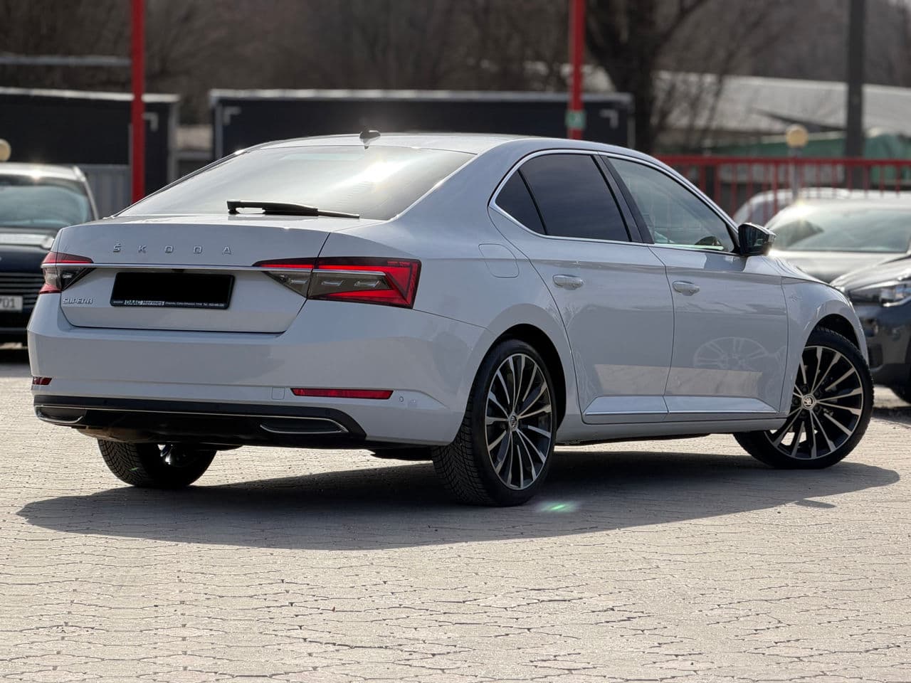 Skoda Superb 2021 — Миниатюра 2