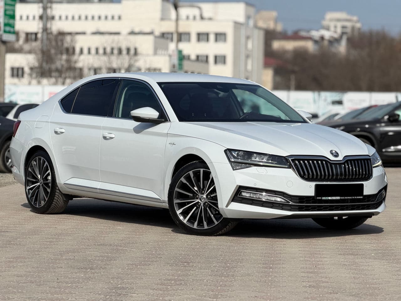 Skoda Superb 2021 — Миниатюра 4