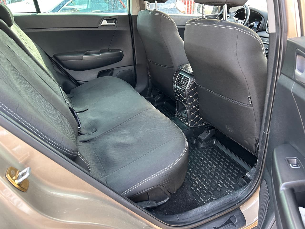 Kia Sportage 2019 — Миниатюра 16