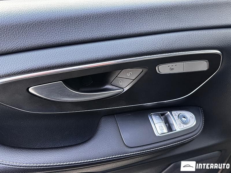 Mercedes V 220 2017 — Миниатюра 15