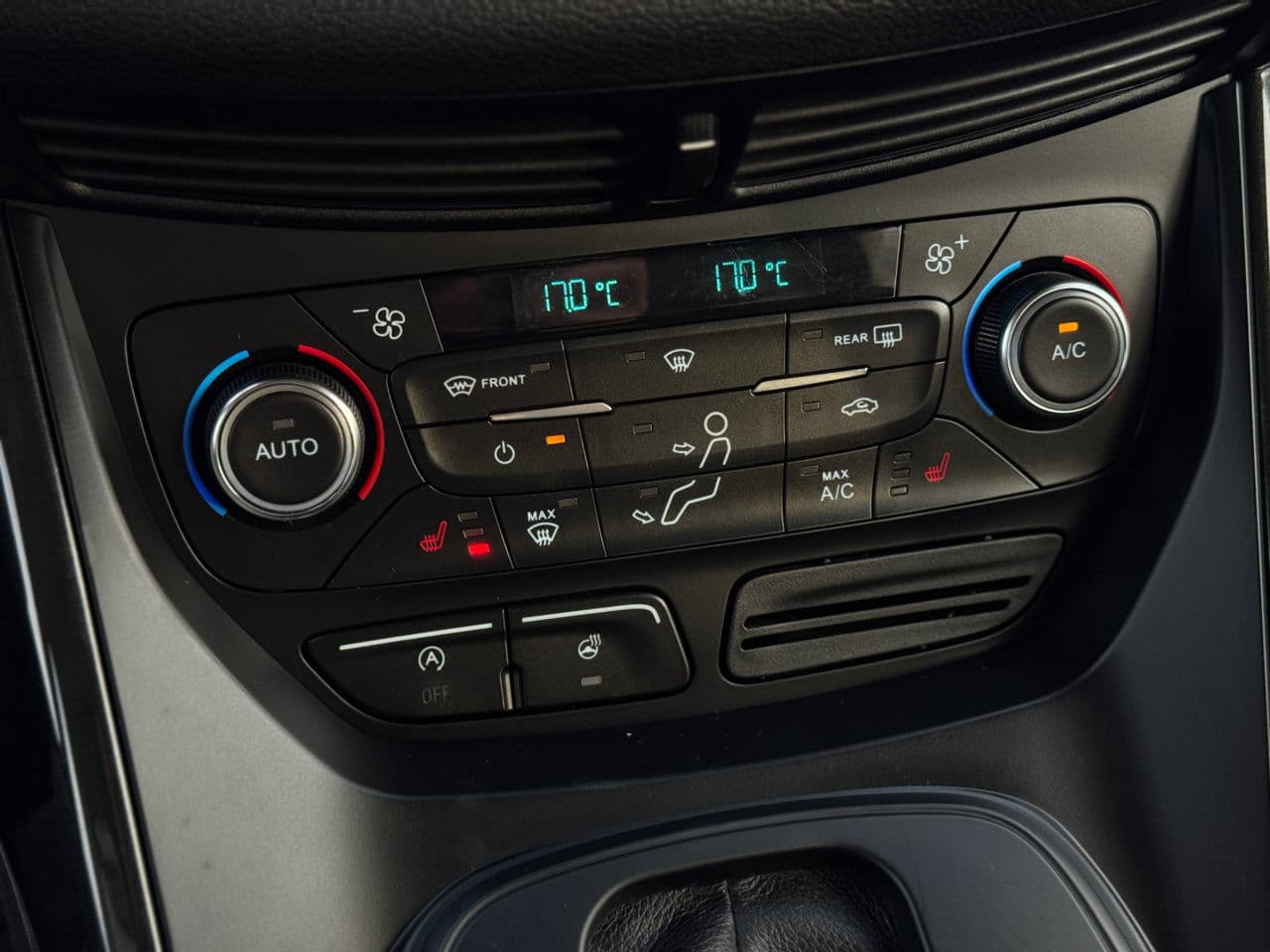 Ford Kuga 2017 — Миниатюра 11
