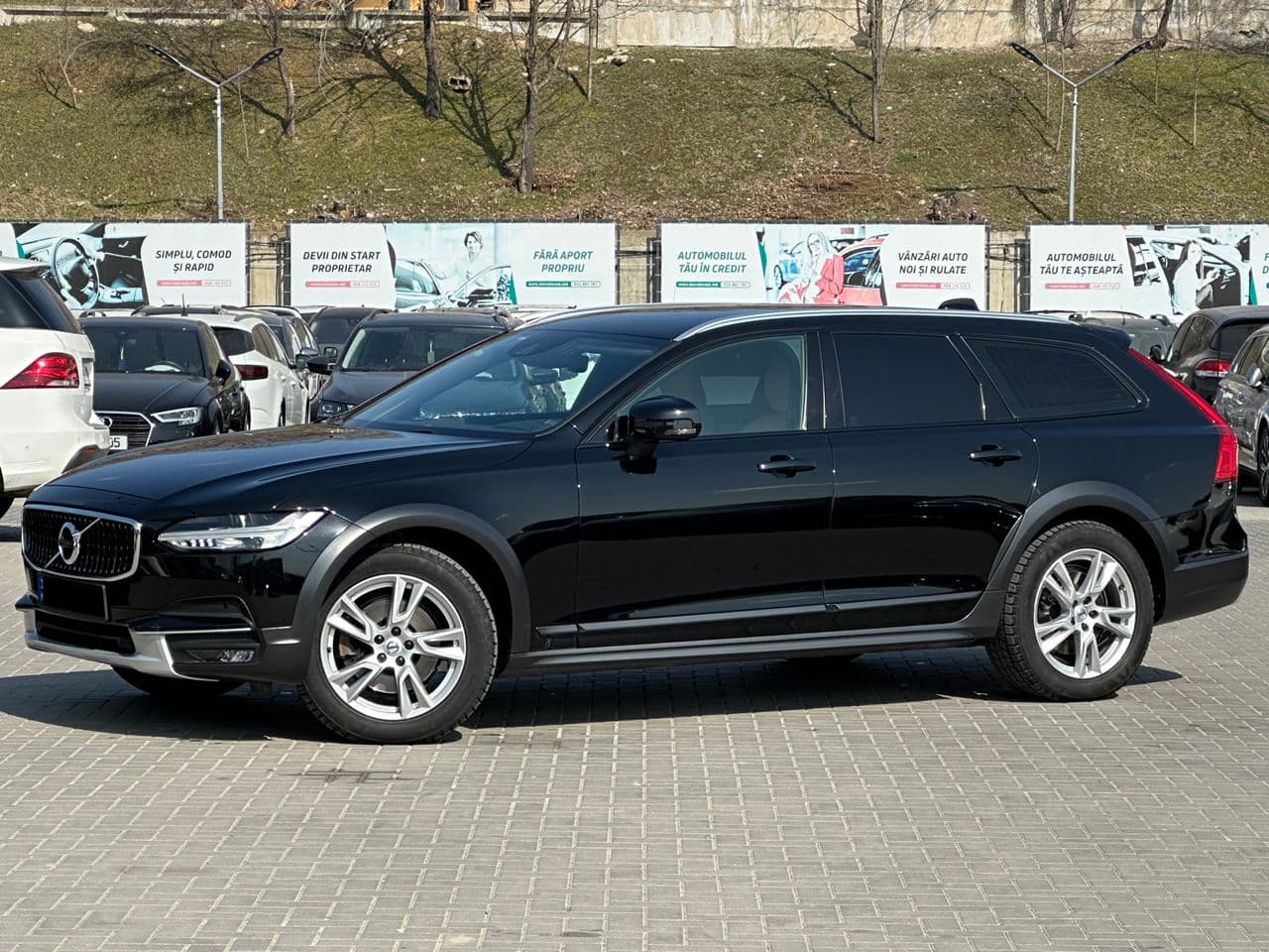 Volvo V 90 Cross Country 2019 — Миниатюра 2