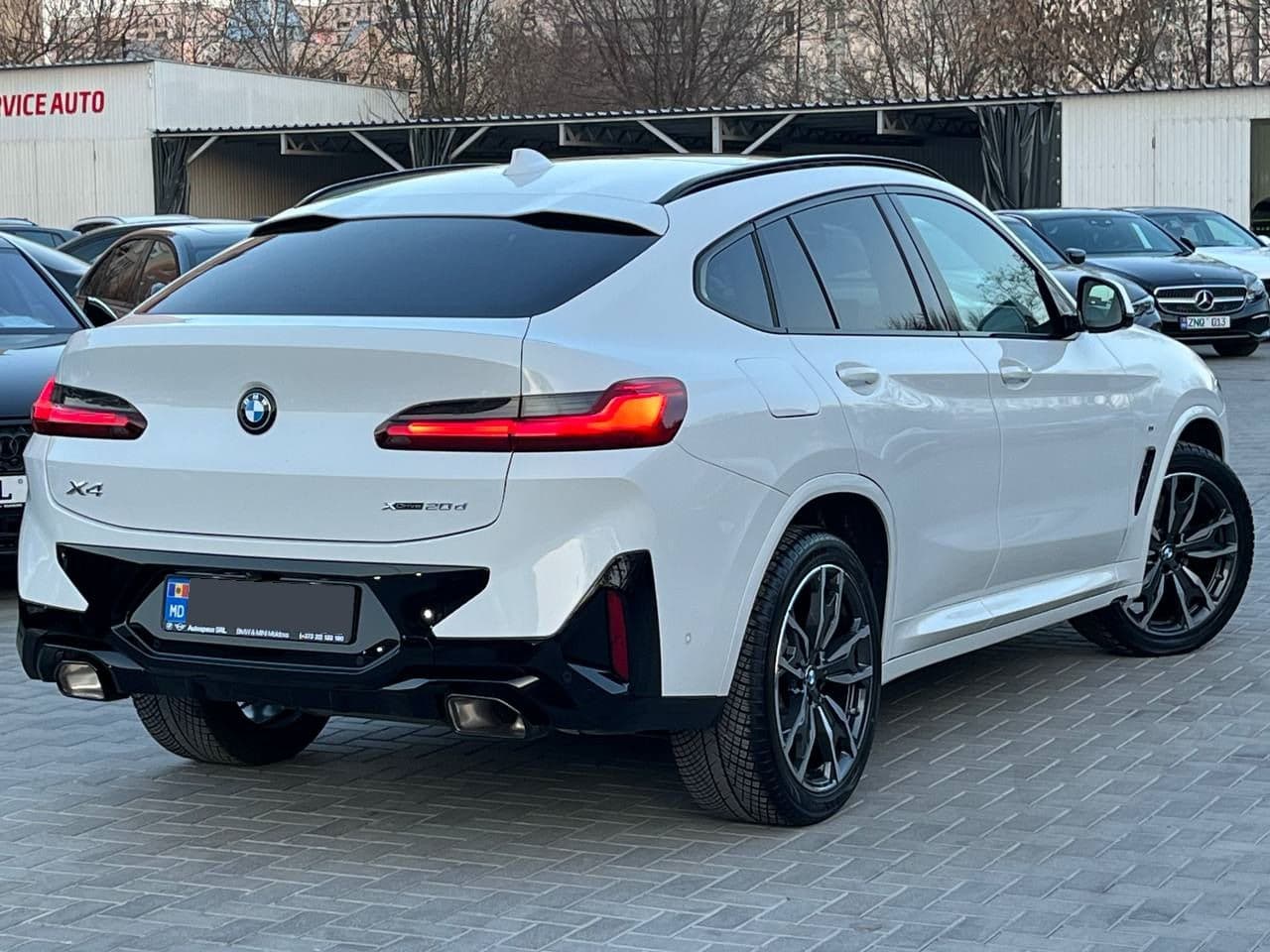 2024 BMW X4 2.0D — Miniatură 4