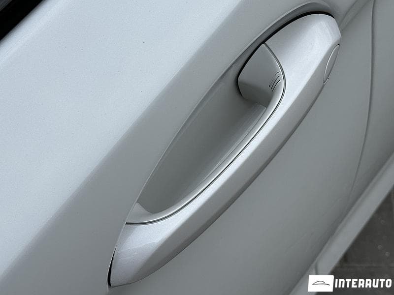 BMW 530e 2019 — Миниатюра 18