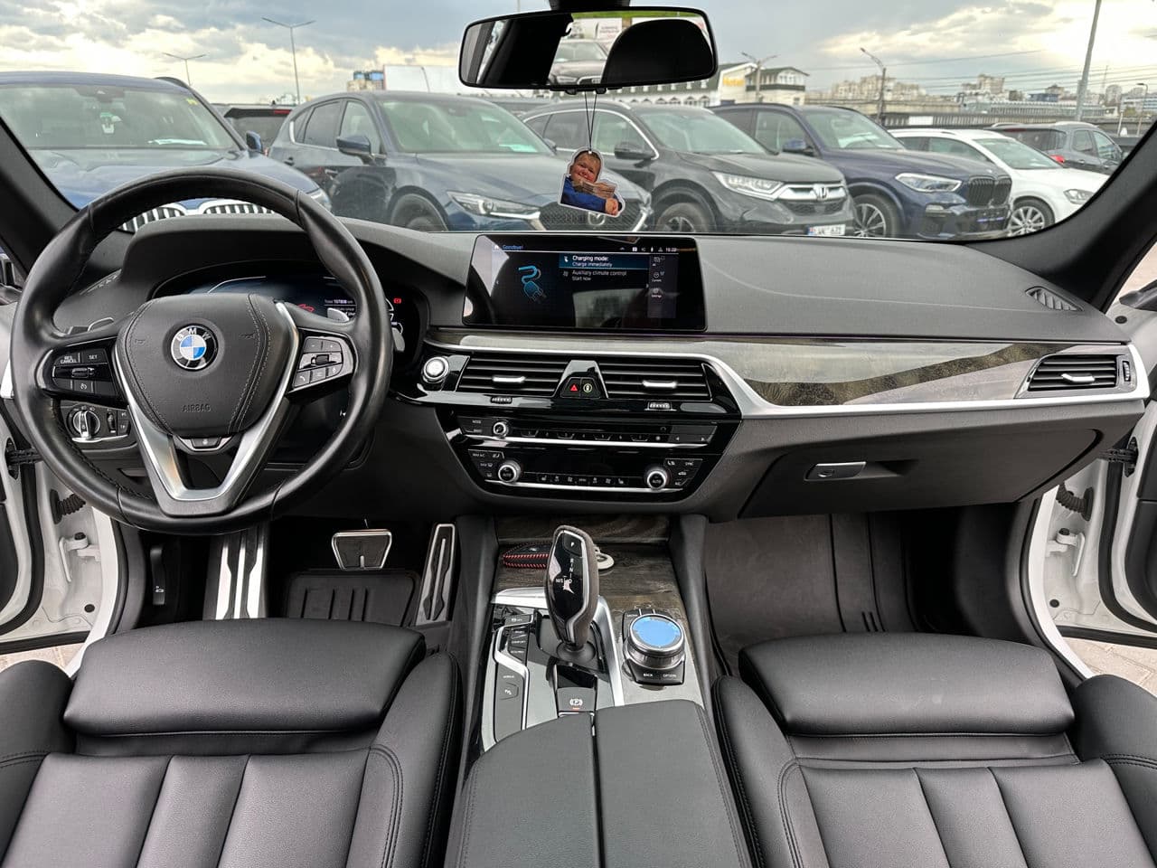 BMW 530e 2019 — Миниатюра 6