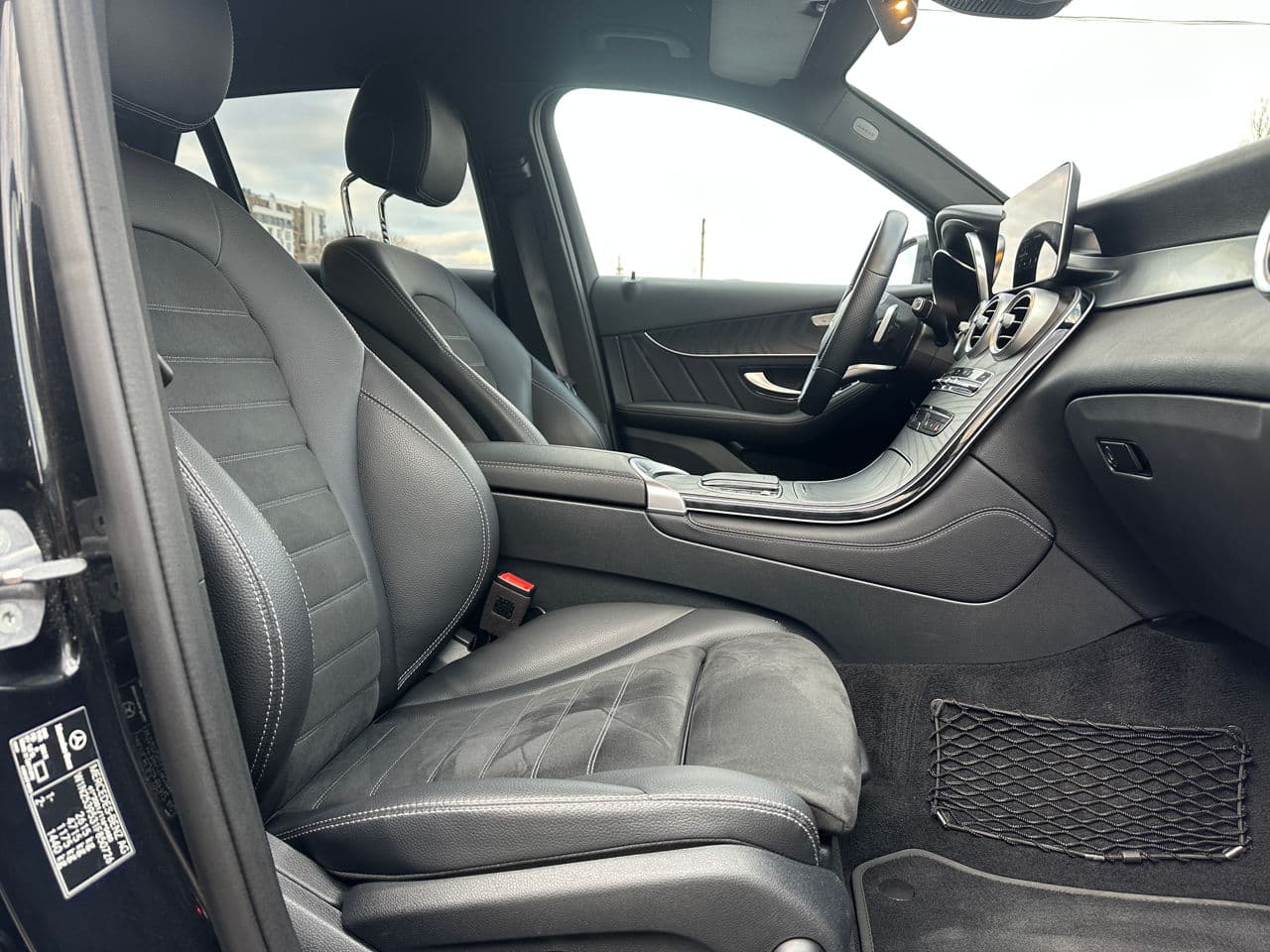 Mercedes GLC 300e 2020 — Миниатюра 18