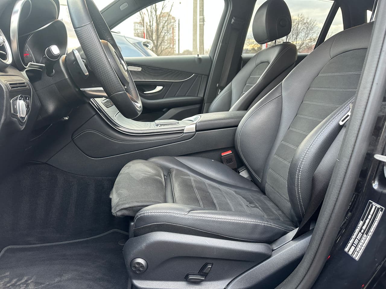 Mercedes GLC 300e 2020 — Миниатюра 7