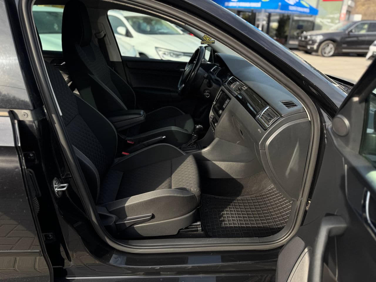 Skoda Rapid 2015 — Миниатюра 15