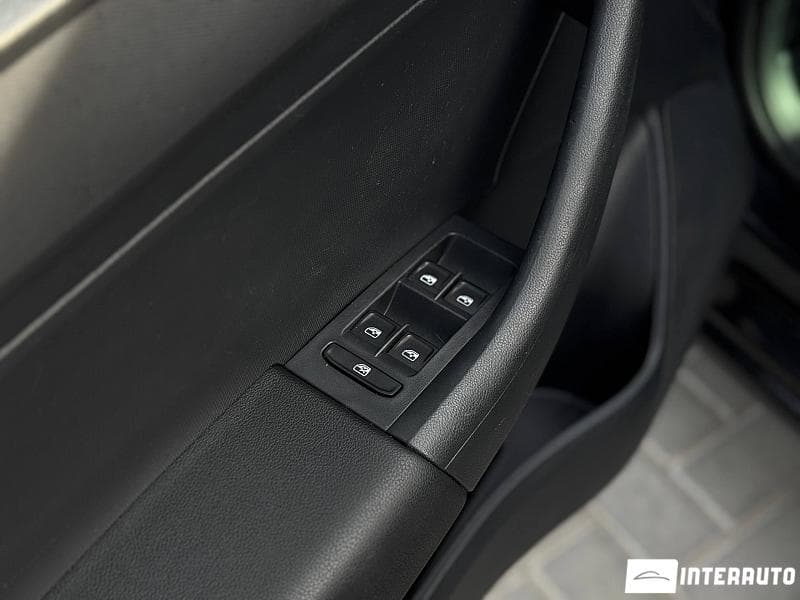 Skoda Rapid 2015 — Миниатюра 16