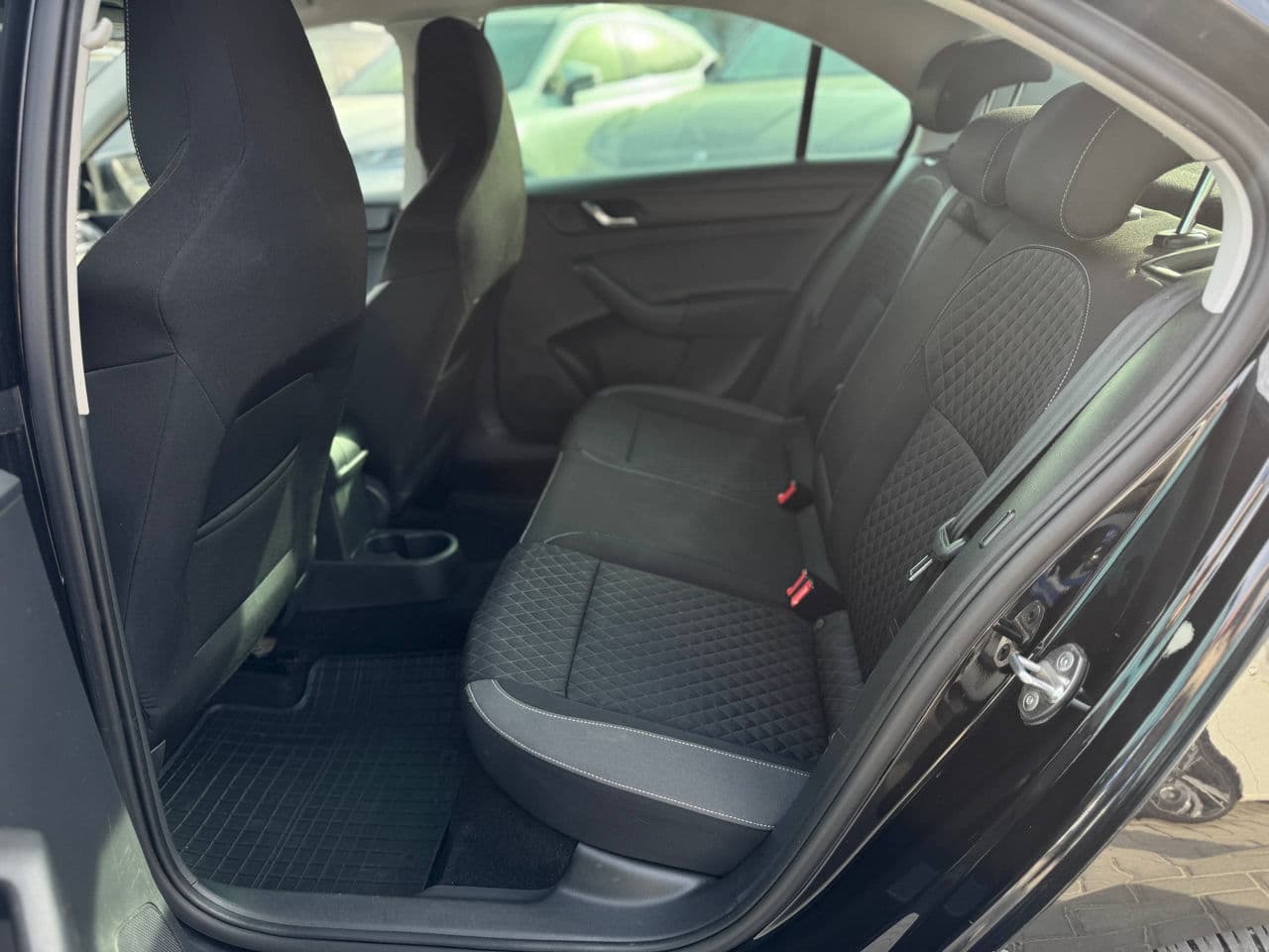 Skoda Rapid 2015 — Миниатюра 13