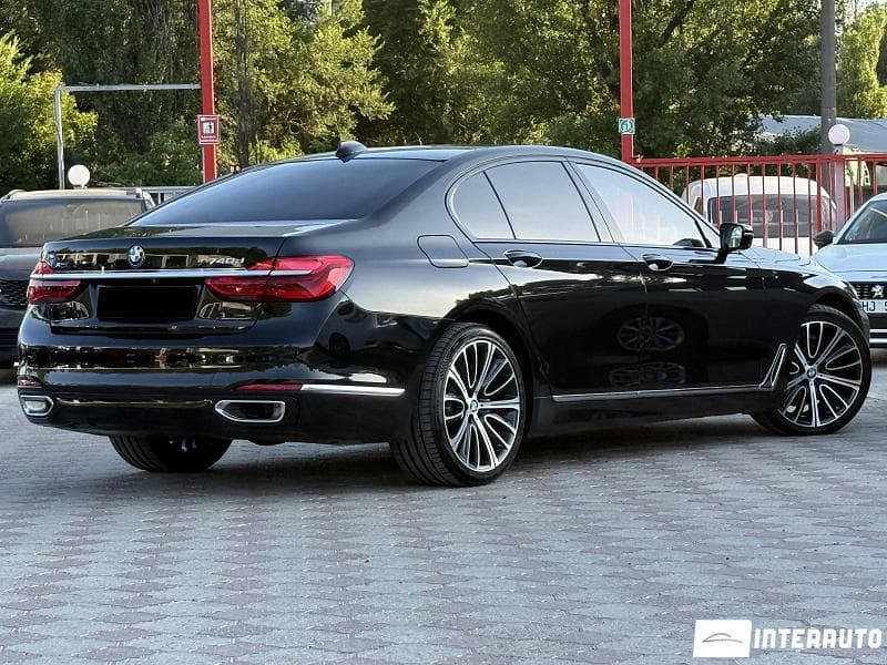 BMW 740 2018 — Миниатюра 2