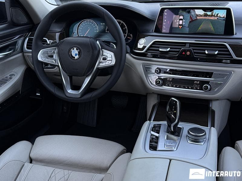 BMW 740 2018 — Миниатюра 10