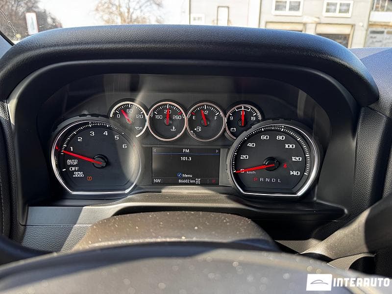 2021 Chevrolet Silverado — Miniatură 8
