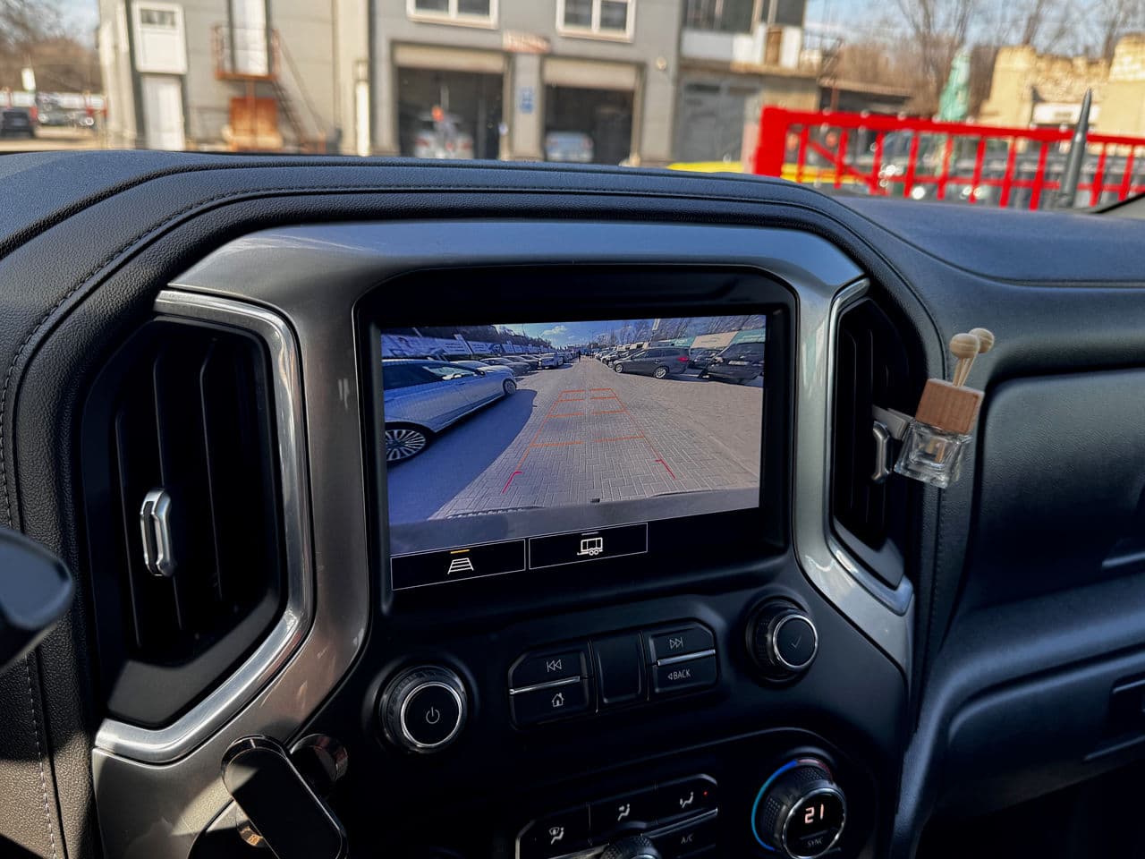 2021 Chevrolet Silverado — Miniatură 9