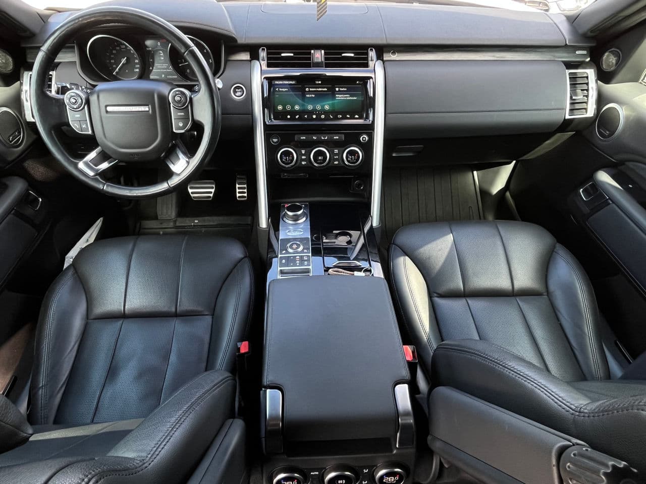 Land Rover Discovery 2017 — Миниатюра 10