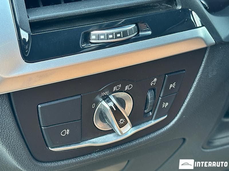 2021 BMW X3 3.0e — Miniatură 14