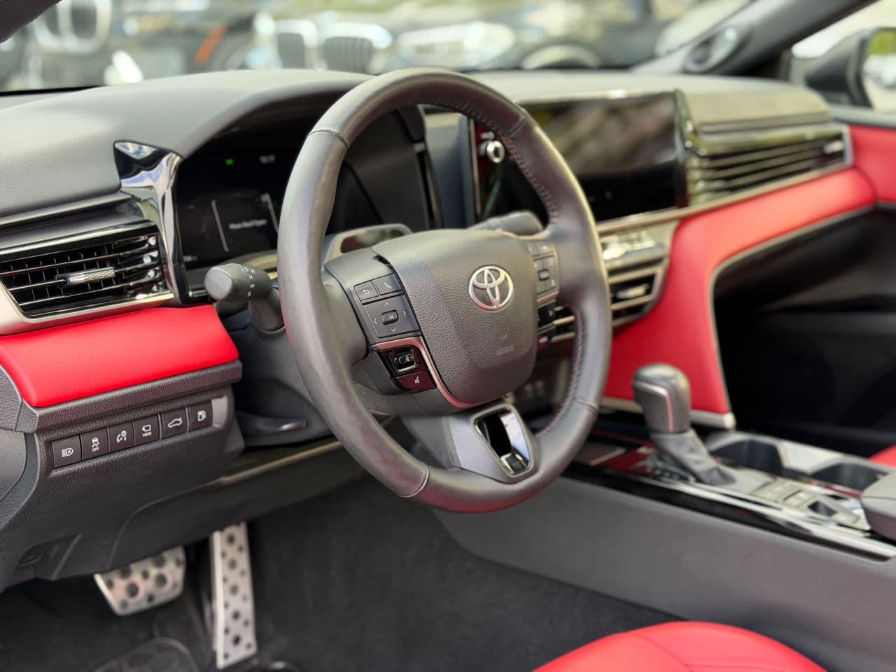 Toyota Camry 2025 — Миниатюра 11