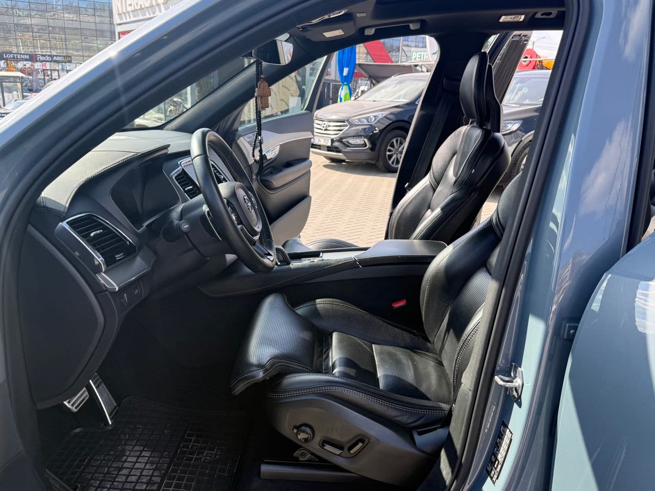 Volvo XC 90 2019 — Миниатюра 7