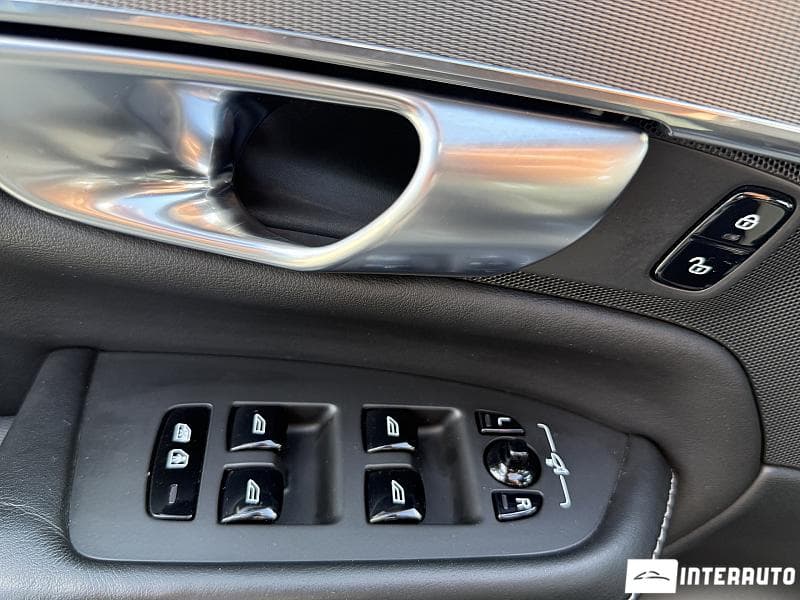 Volvo XC 90 2019 — Миниатюра 26