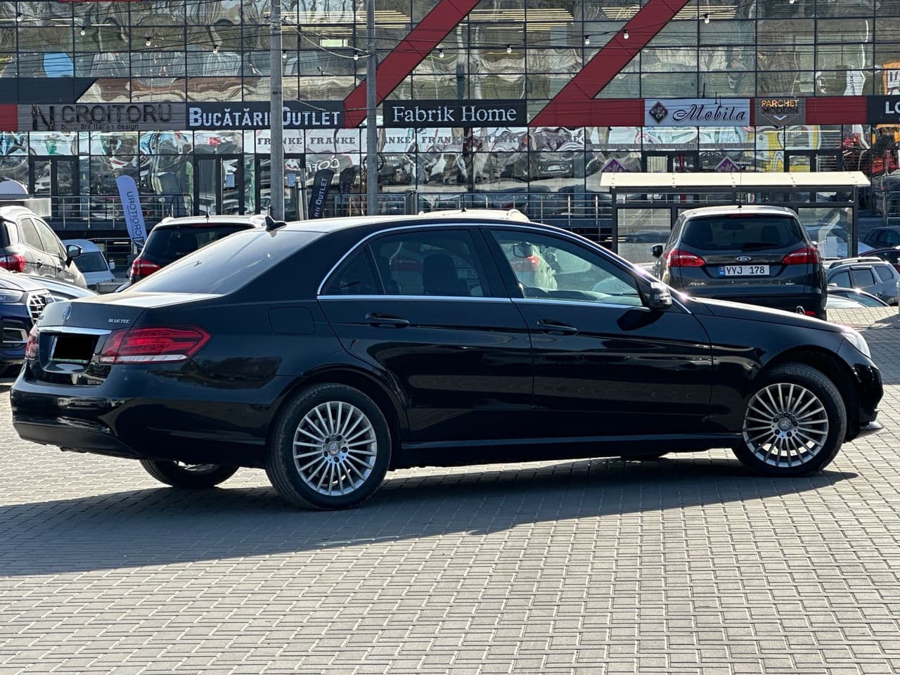 Mercedes E 220 2015 — Миниатюра 3