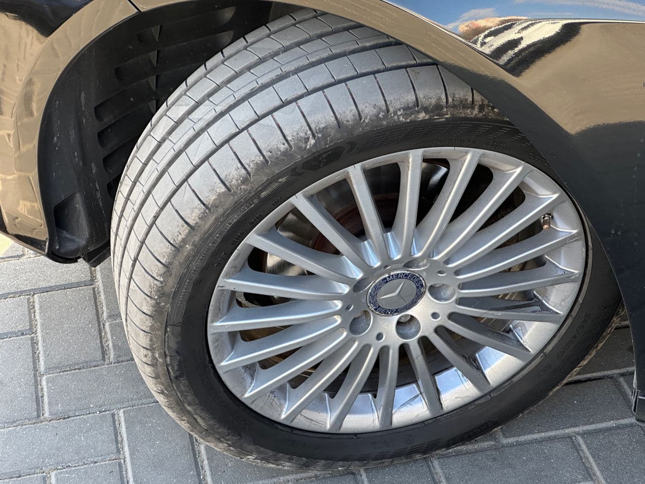 Mercedes E 220 2015 — Миниатюра 15