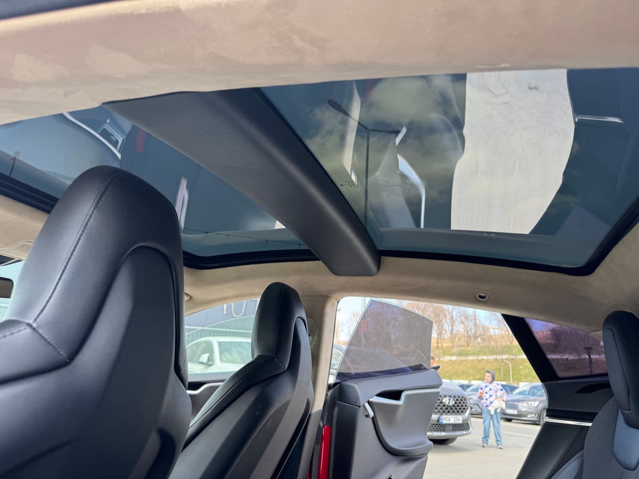 Tesla Model S 2015 — Миниатюра 14