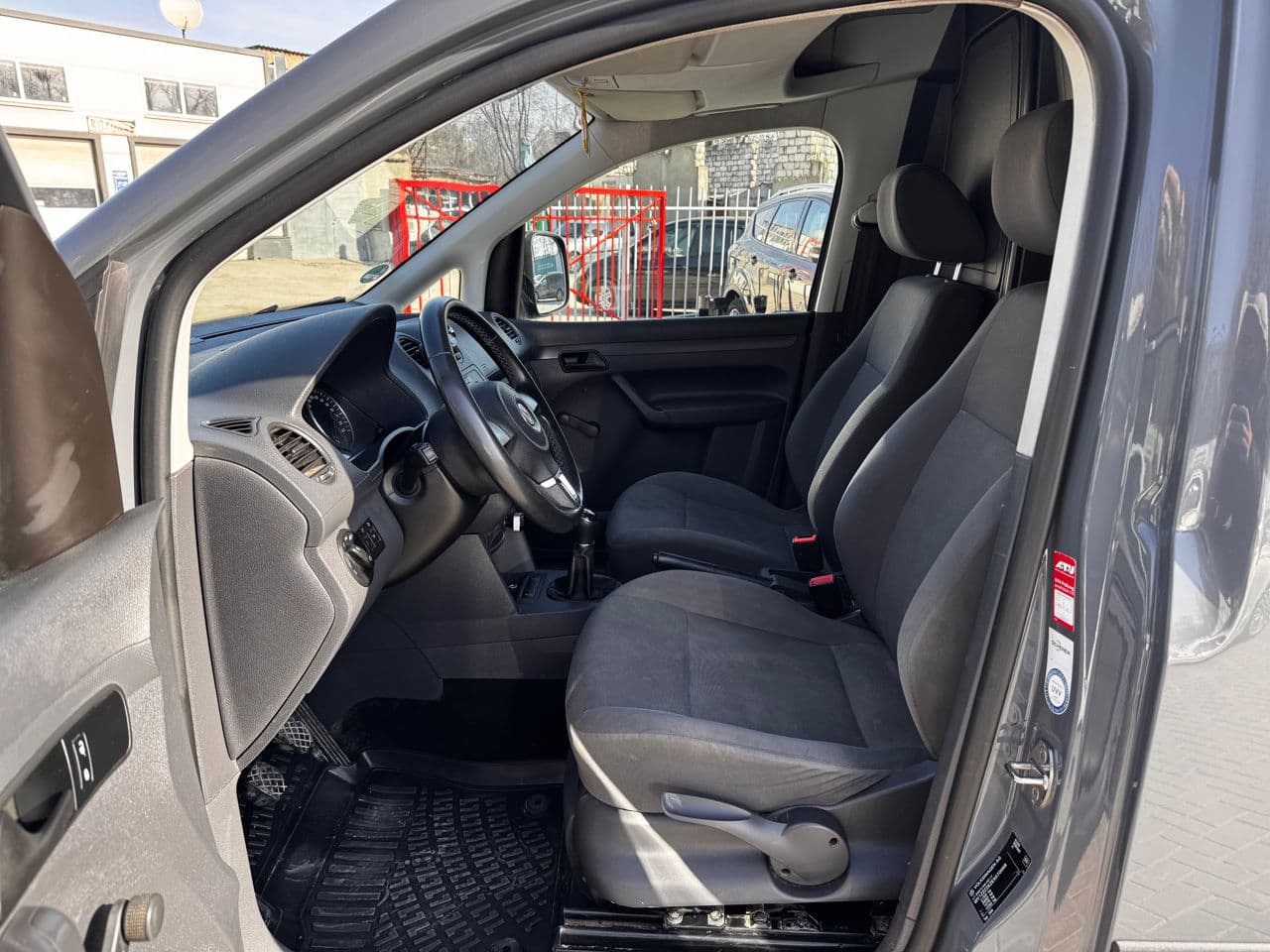 Volkswagen Caddy 2013 — Миниатюра 7