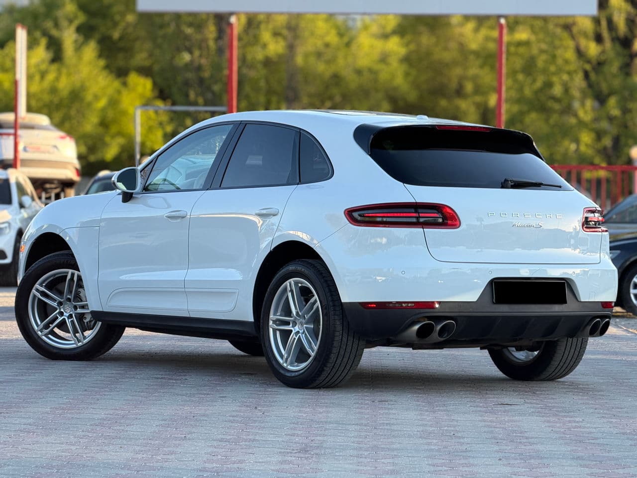 Porsche Macan S 2016 — Миниатюра 3