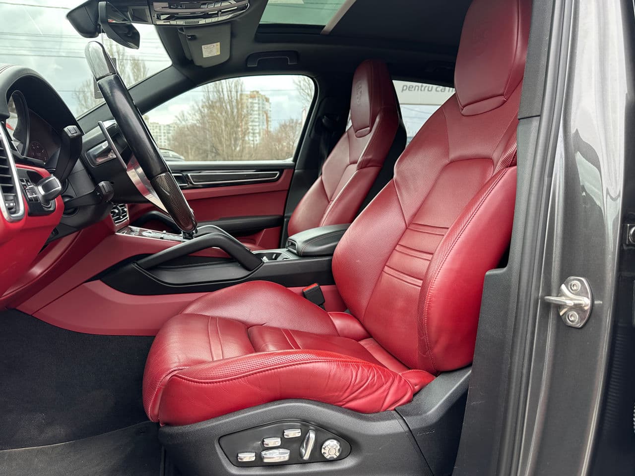 Porsche Cayenne E-Hybrid 2019 — Миниатюра 5