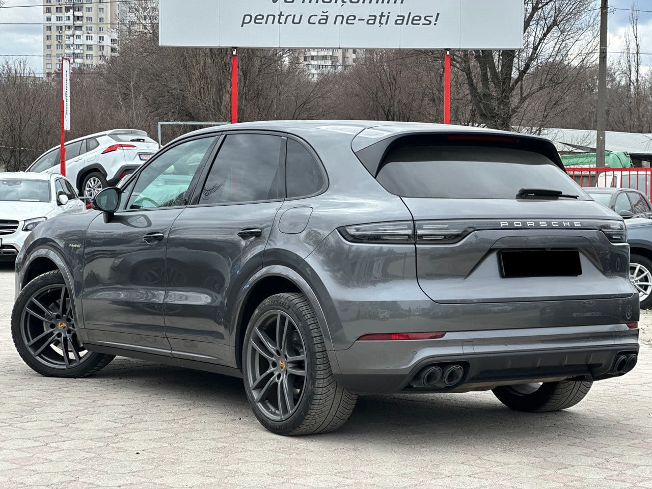 Porsche Cayenne E-Hybrid 2019 — Миниатюра 3