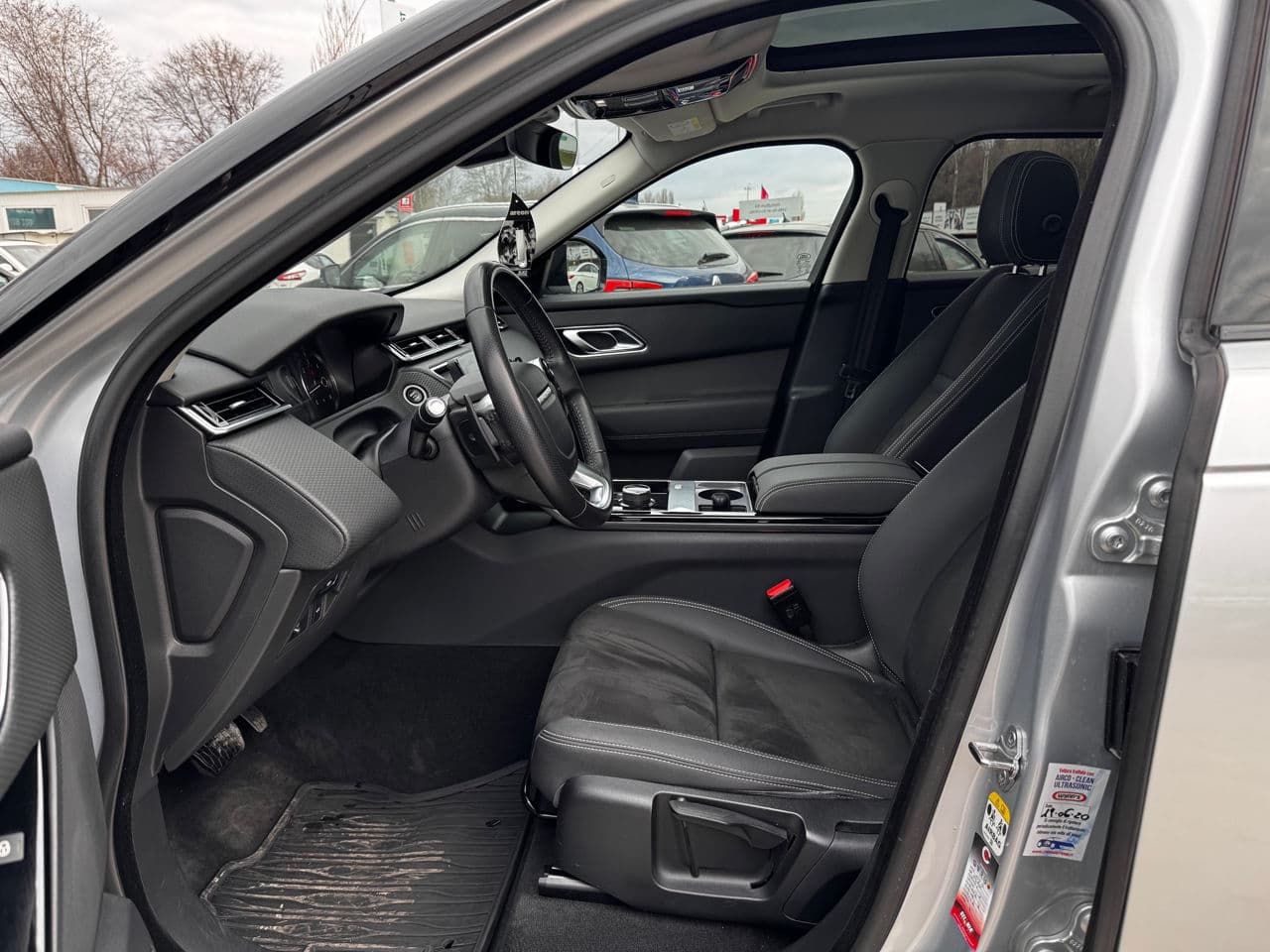 Land Rover Range Rover Velar 2020 — Миниатюра 5