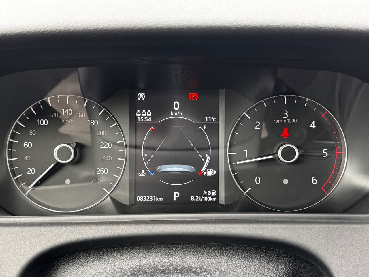 Land Rover Range Rover Velar 2020 — Миниатюра 11