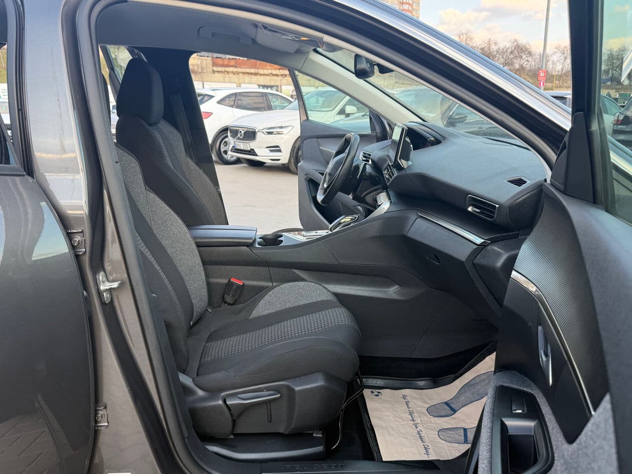 Peugeot 3008 2021 — Миниатюра 15