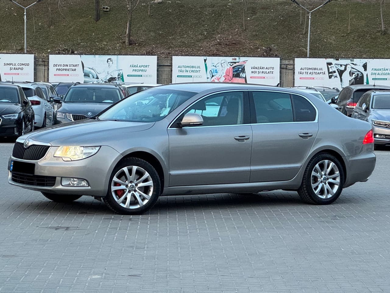 Skoda Superb 2010 — Миниатюра 2