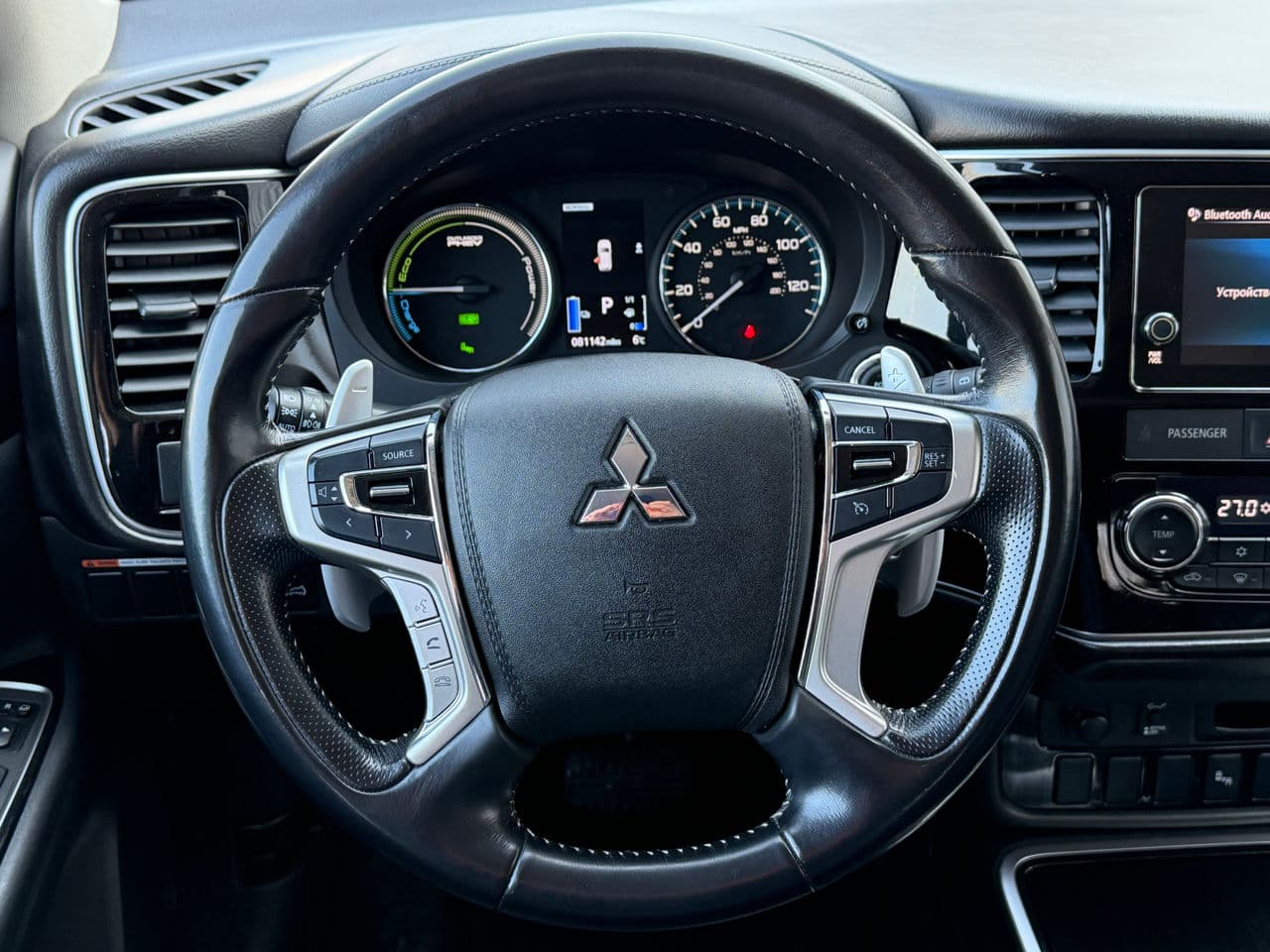 Mitsubishi Outlander 2017 — Миниатюра 13