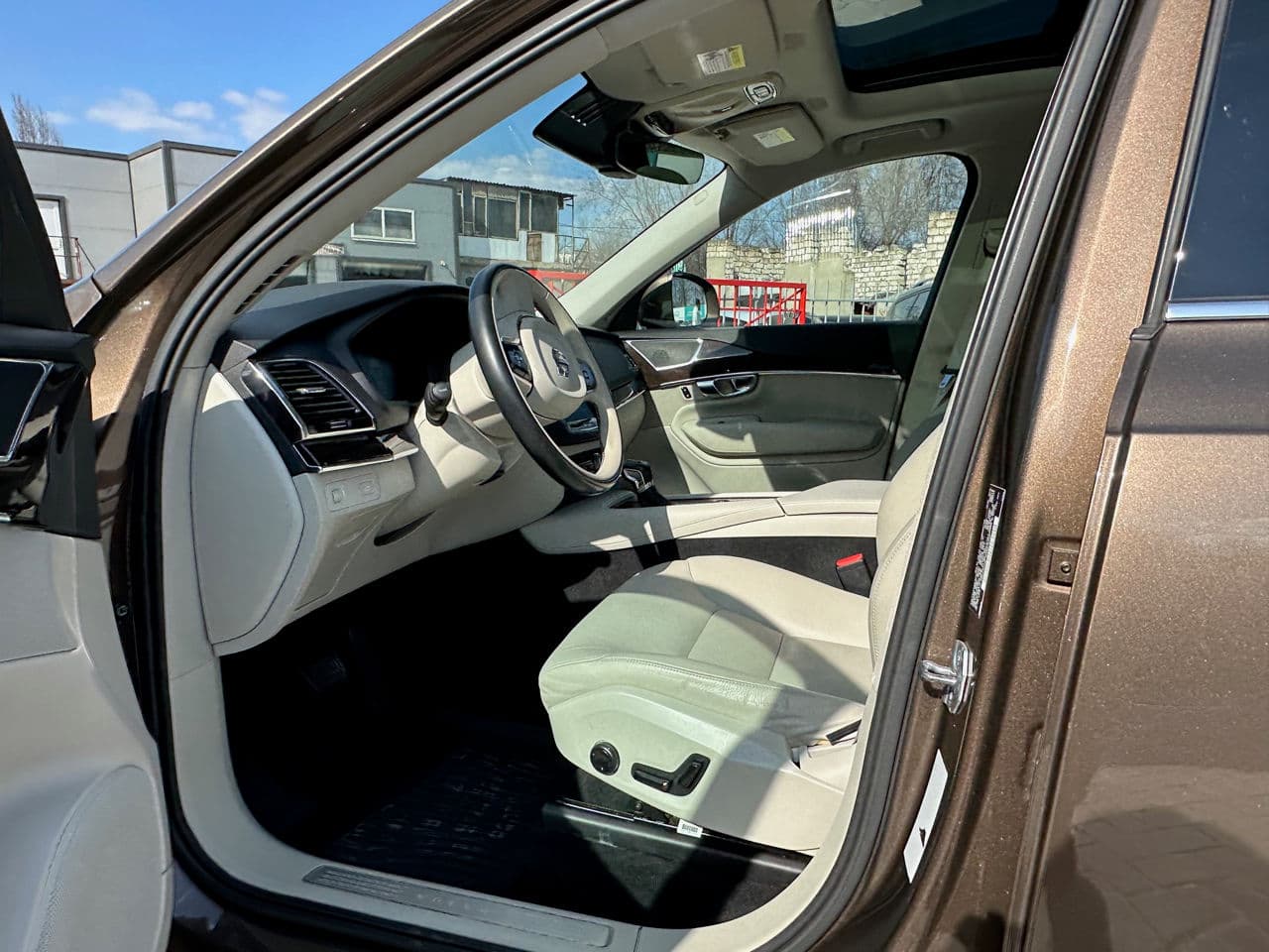 Volvo XC 90 2016 — Миниатюра 6
