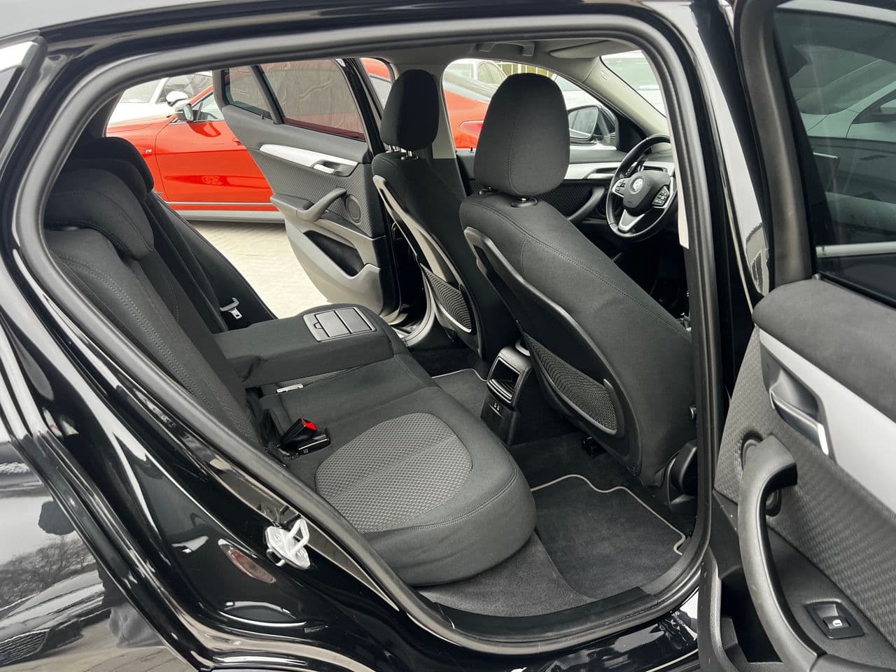 BMW X2 1.6D 2019 — Миниатюра 16
