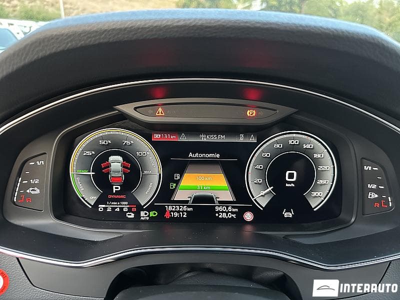 Audi A6 2022 — Миниатюра 8