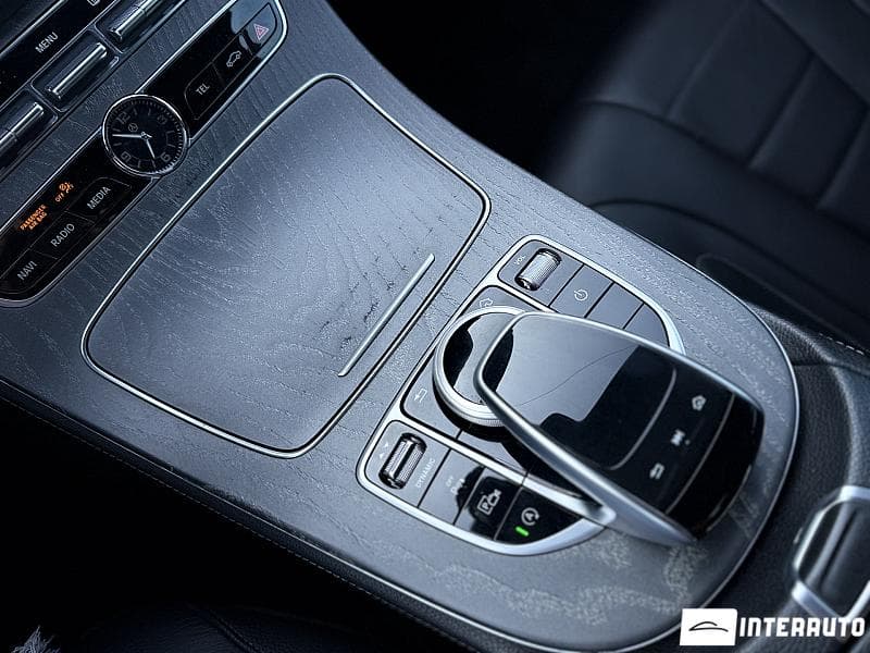 Mercedes CLS 220 2020 — Миниатюра 16