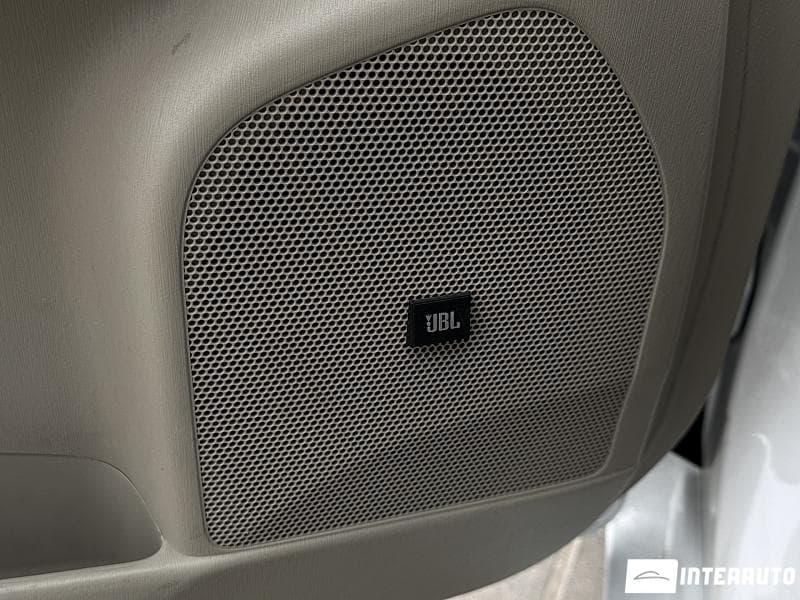 Toyota Prius Plus / V 2014 — Миниатюра 18