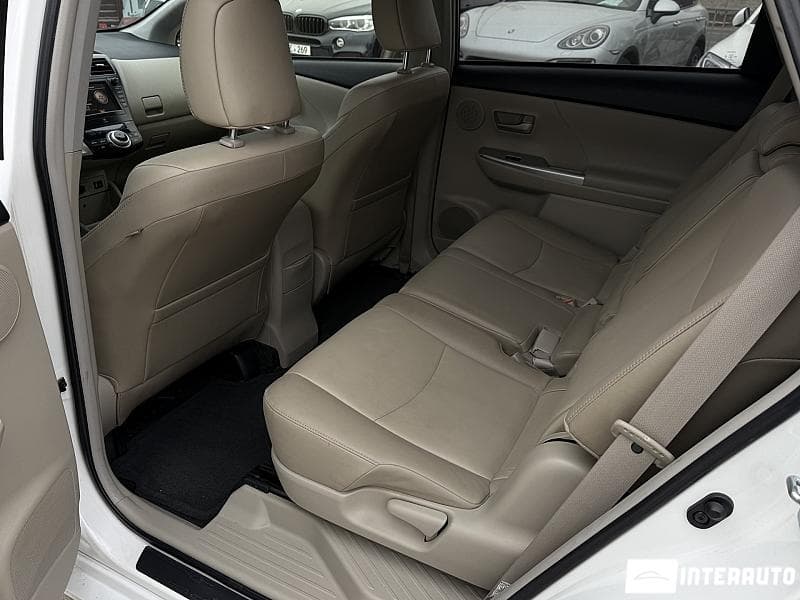 Toyota Prius Plus / V 2014 — Миниатюра 7