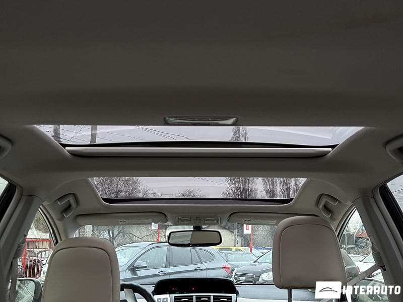 Toyota Prius Plus / V 2014 — Миниатюра 9