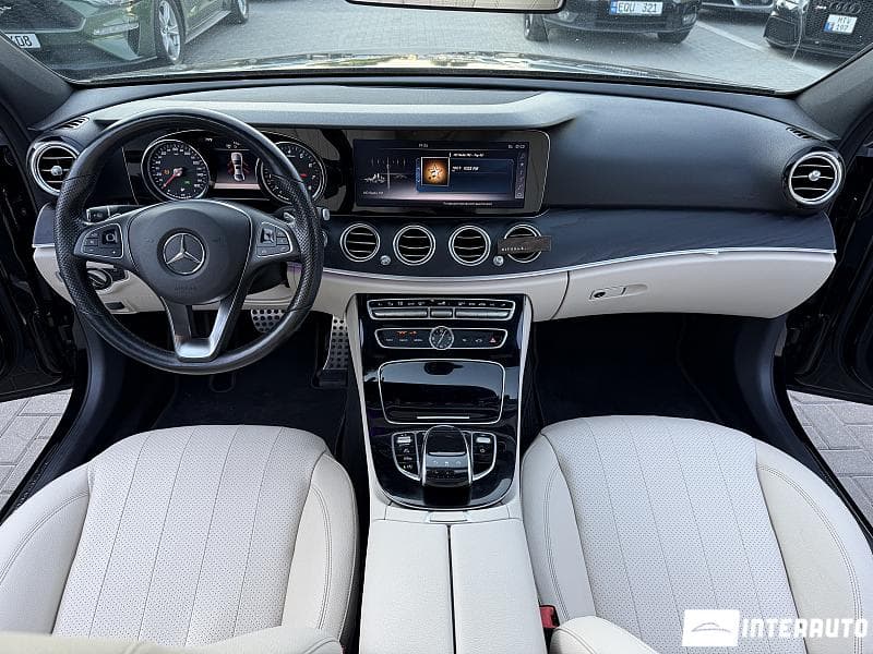 Mercedes E 300 2017 — Миниатюра 9
